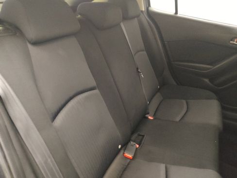 Used 2015 MAZDA MAZDA3 i Sport FWD image 19