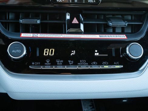 New 2026 Toyota Corolla SE w/ SE Package image 27