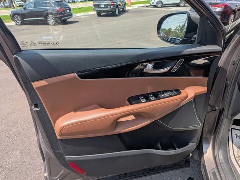 Used 2019 Kia Sorento SX FWD image 20