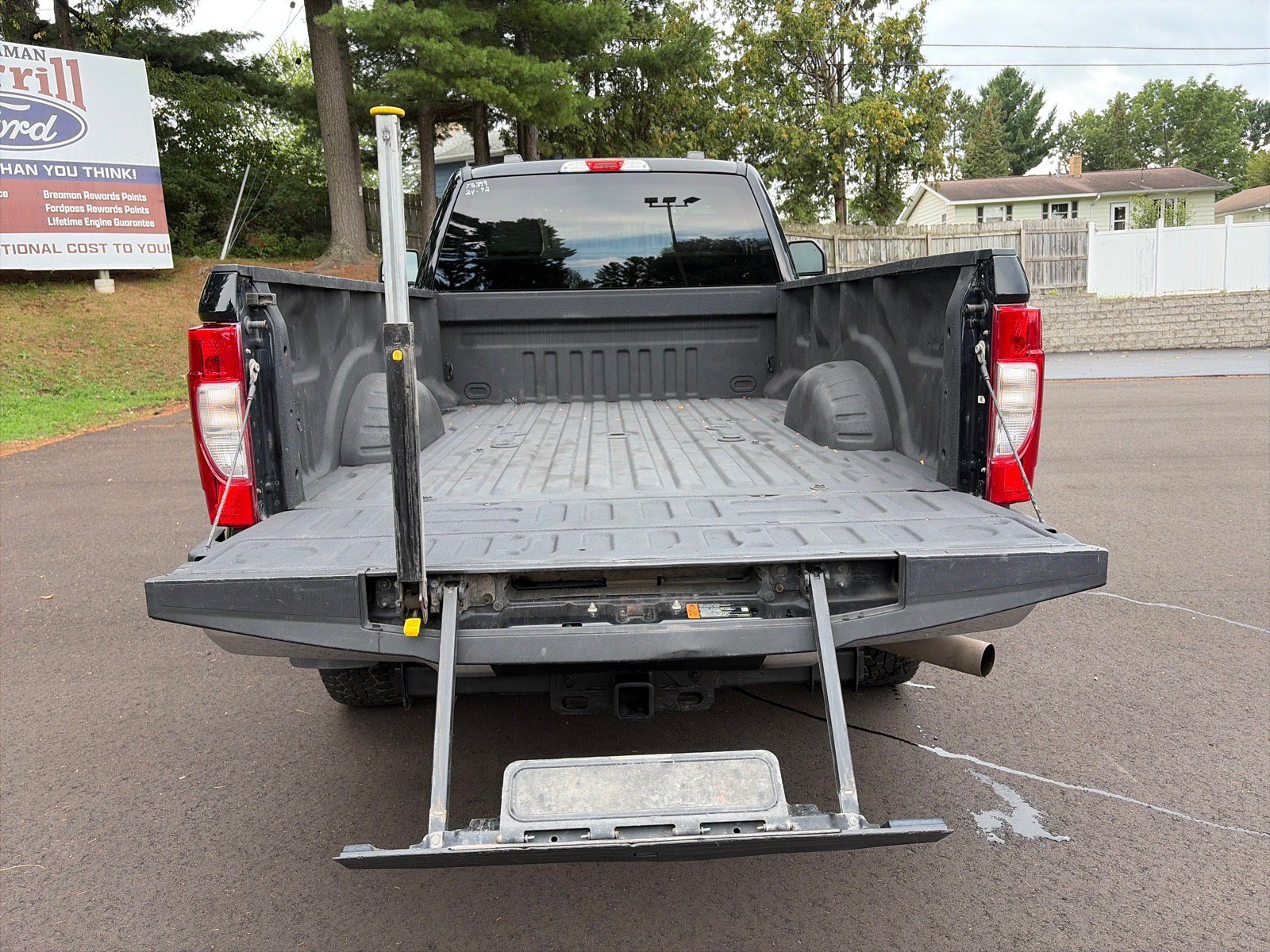 Used 2021 Ford F350 XL w/ Power Equipment Group AWD/4WD image 8