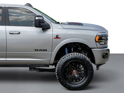Used 2024 RAM 2500 Limited AWD/4WD image 7