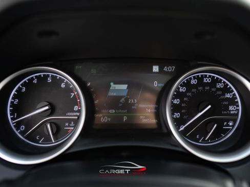 Used 2021 Toyota Camry XLE image 27