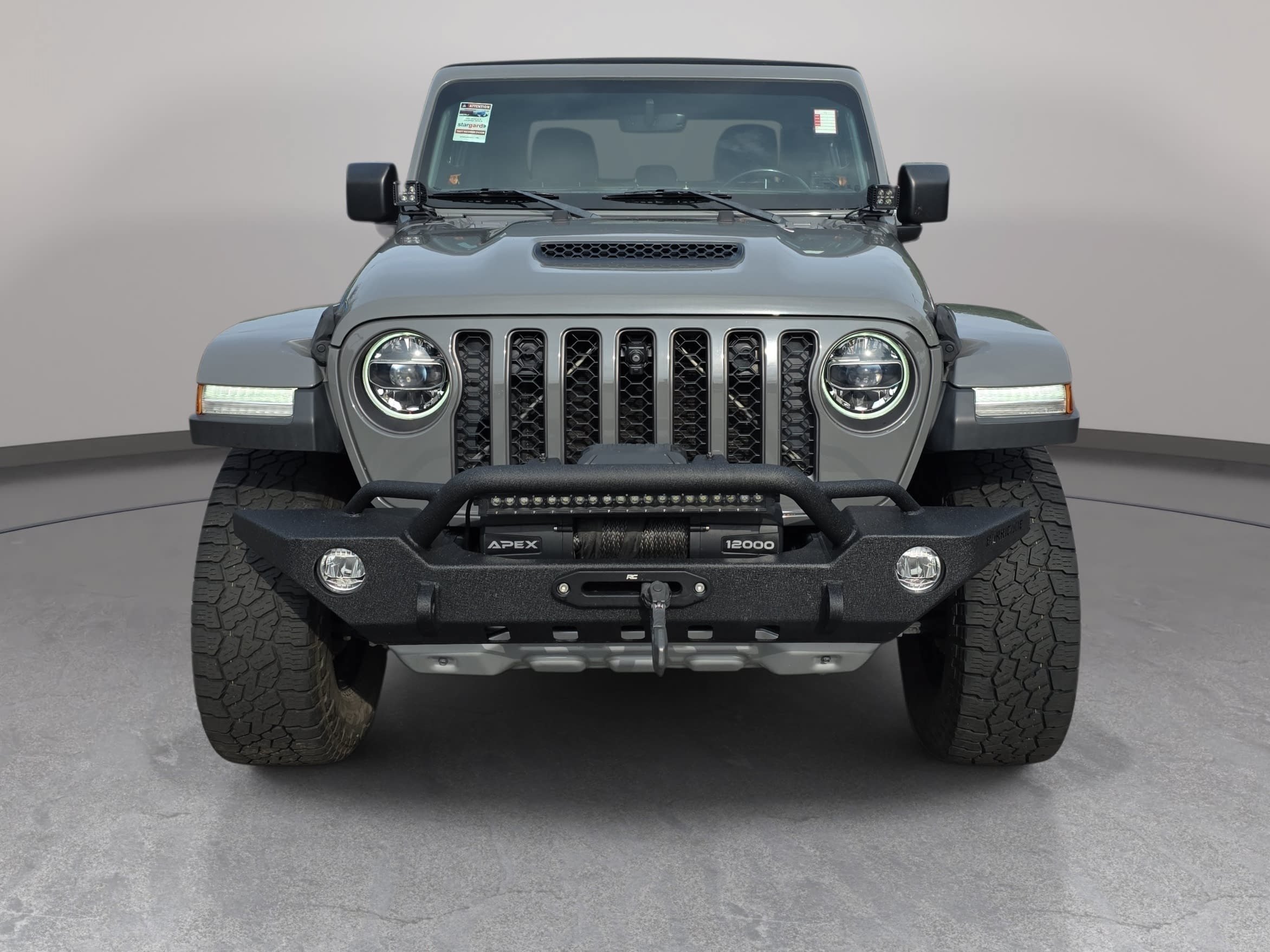 Used 2021 Jeep Gladiator Mojave AWD/4WD image 2