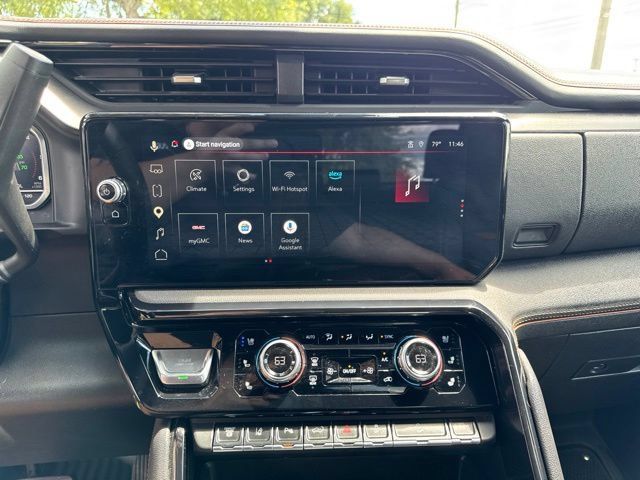 Used 2025 GMC Sierra 2500 AT4 AWD/4WD image 30