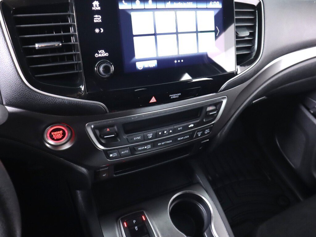 Used 2022 Honda Pilot Sport image 16