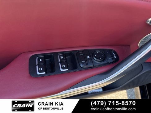 Used 2018 Kia Stinger GT2 AWD/4WD image 18