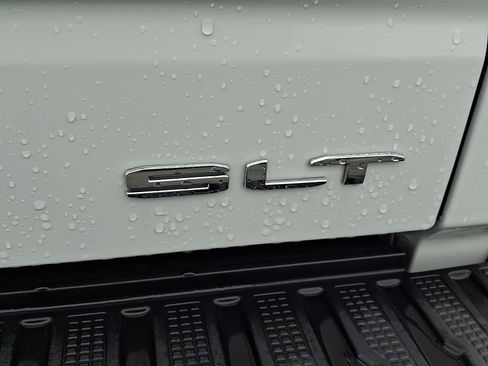 Used 2019 GMC Sierra 1500 SLT w/ SLT Premium Plus Package image 34