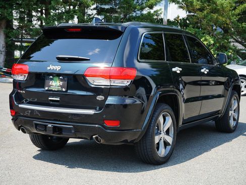 Used 2014 Jeep Grand Cherokee Overland AWD/4WD image 6