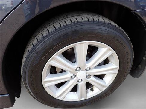 Used 2012 Subaru Legacy 2.5i w/ Alloy Wheel Pkg image 7