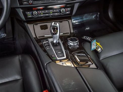 Used 2015 BMW 535i 535i - SILVER ON BLACK - NAV - image 33