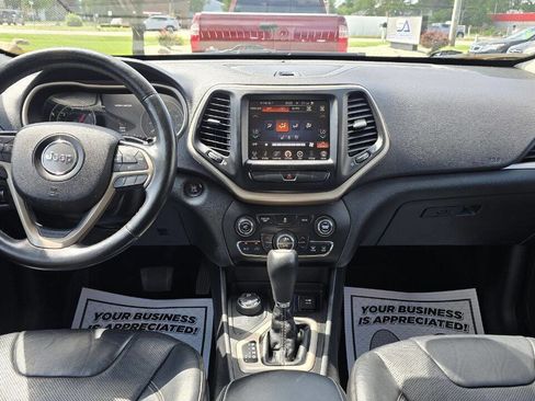 Used 2014 Jeep Cherokee Limited w/ Luxury Group image 16