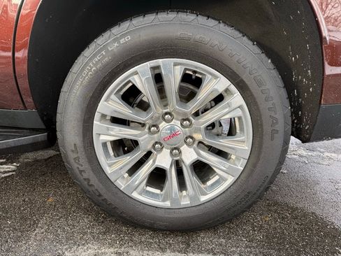 Used 2023 GMC Yukon Denali image 31