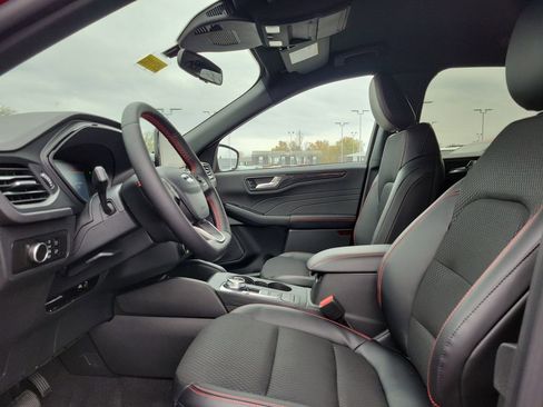 New 2026 Ford Escape ST-Line w/ Cold Weather Package image 16
