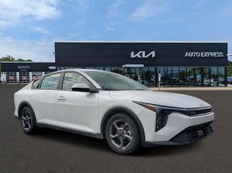Certified 2025 Kia K4 FWD video 1