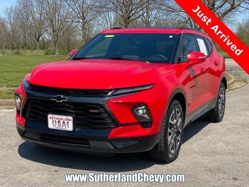 Used 2023 Chevrolet Blazer RS AWD/4WD image 3
