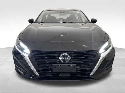 Used 2023 Nissan Altima 2.5 SV image 9