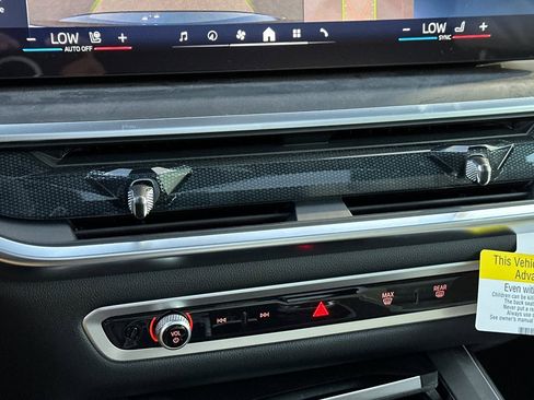 New 2026 BMW X5 xDrive40i w/ M Sport Package image 18