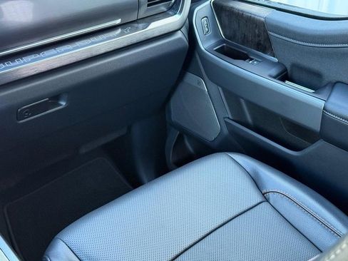 Certified 2023 Ford F350 Lariat w/ Chrome Package image 13