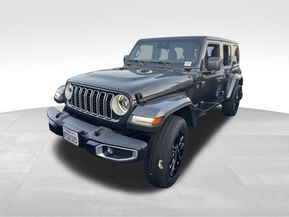 Used 2025 Jeep Wrangler Unlimited Sahara w/ Safety Group