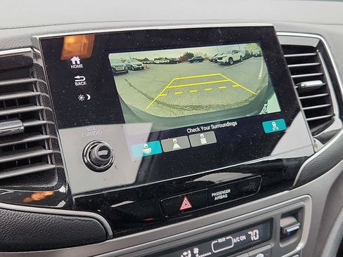 Certified 2022 Honda Pilot Special Edition image 17