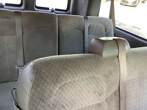 Used 2021 Chevrolet Express 3500 LT w/ LT Preferred Equipment Group image 15