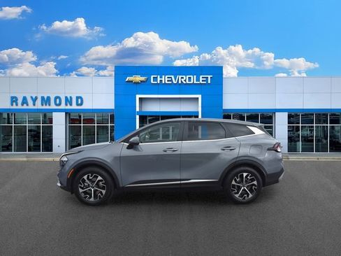 Certified 2023 Kia Sportage EX FWD image 7