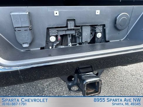 Used 2024 Chevrolet Silverado 1500 ZR2 w/ Technology Package AWD/4WD image 42