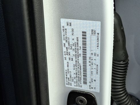 Used 2025 Ford F150 Lariat w/ Equipment Group 501A Mid AWD/4WD image 29