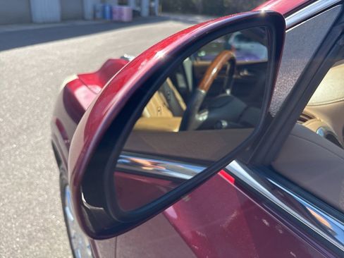 Used 2016 Buick Enclave Premium image 33