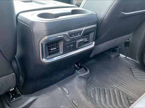 Used 2020 GMC Sierra 2500 AT4 w/ AT4 Premium Package AWD/4WD image 11