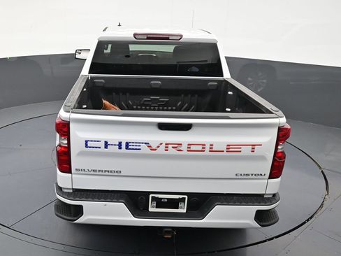 Used 2024 Chevrolet Silverado 1500 Custom RWD image 15