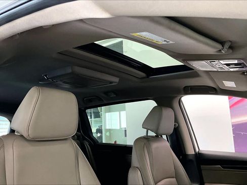 Used 2023 Honda Odyssey Touring image 28