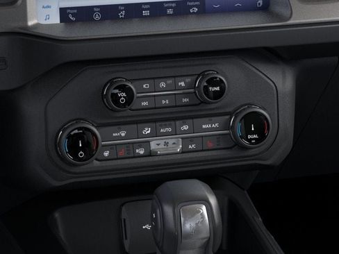 New 2025 Ford Bronco Outer Banks AWD/4WD image 16