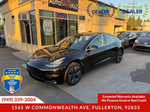 Used 2018 Tesla Model 3 Mid Range RWD image 11