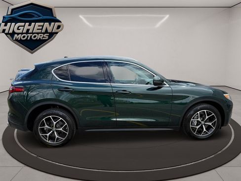 Used 2018 Alfa Romeo Stelvio Ti image 8