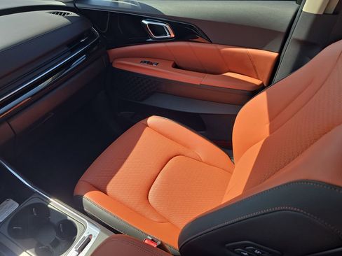 New 2026 Kia Carnival SX Prestige image 16