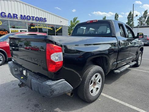 Used 2017 Toyota Tundra SR AWD/4WD image 5