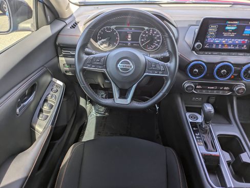 Certified 2023 Nissan Sentra SR w/ Electronics Package FWD image 16