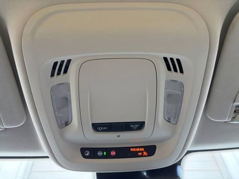 Certified 2023 Buick Envision Preferred image 10