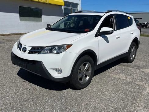Used 2015 Toyota RAV4 XLE AWD/4WD image 1
