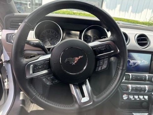Used 2021 Ford Mustang GT Premium w/ Black Accent Package RWD image 10