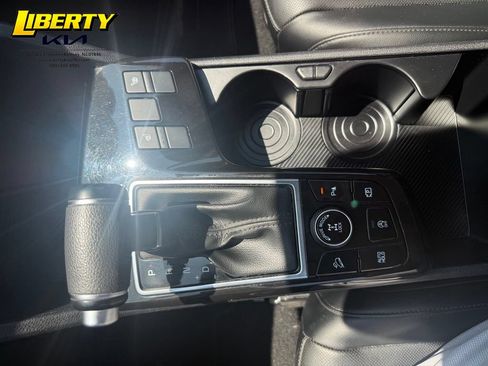 Used 2023 Kia Sportage X-Line AWD/4WD image 15