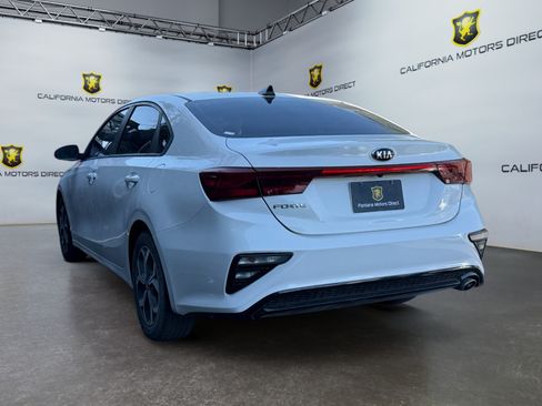 Used 2021 Kia Forte LXS FWD image 3
