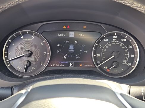 Used 2023 INFINITI QX50 Sport FWD image 21