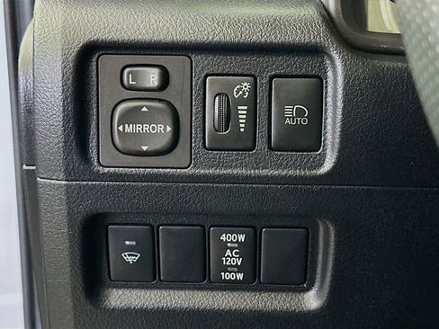 Used 2020 Toyota 4Runner TRD Off-Road image 11