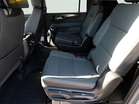 New 2026 GMC Yukon XL AT4 w/ AT4 Premium Plus Package image 23