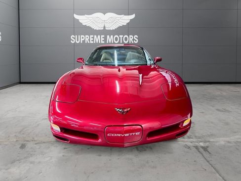 Used 2000 Chevrolet Corvette Coupe w/ Memory Pkg image 3