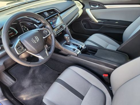 Used 2017 Honda Civic EX-T image 10