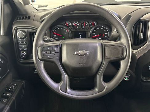 Used 2024 Chevrolet Silverado 1500 Custom Trail Boss w/ Turbomax Blackout Package AWD/4WD image 19