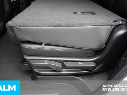 Used 2024 Chevrolet Tahoe LT image 21